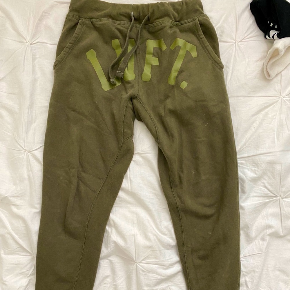 Lvft joggers